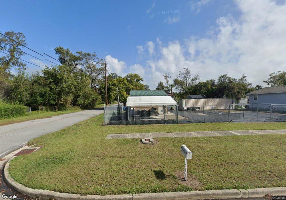 2328 Albany St, Brunswick, GA 31520 - photo 1