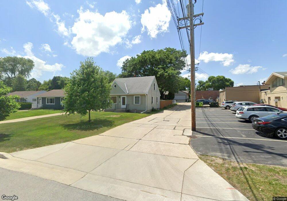 2251 N 116th St, Milwaukee, WI 53226 - photo 1