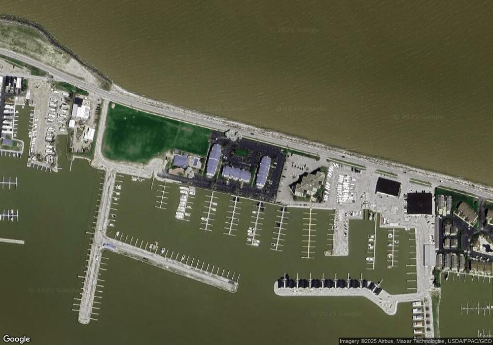 262 Clinton Reef Dr unit 262, Port Clinton, OH 43452 - photo 1