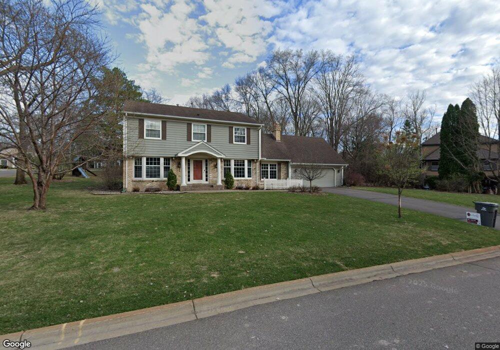 18509 Timber Ridge Dr, Minnetonka, MN 55345 - photo 1