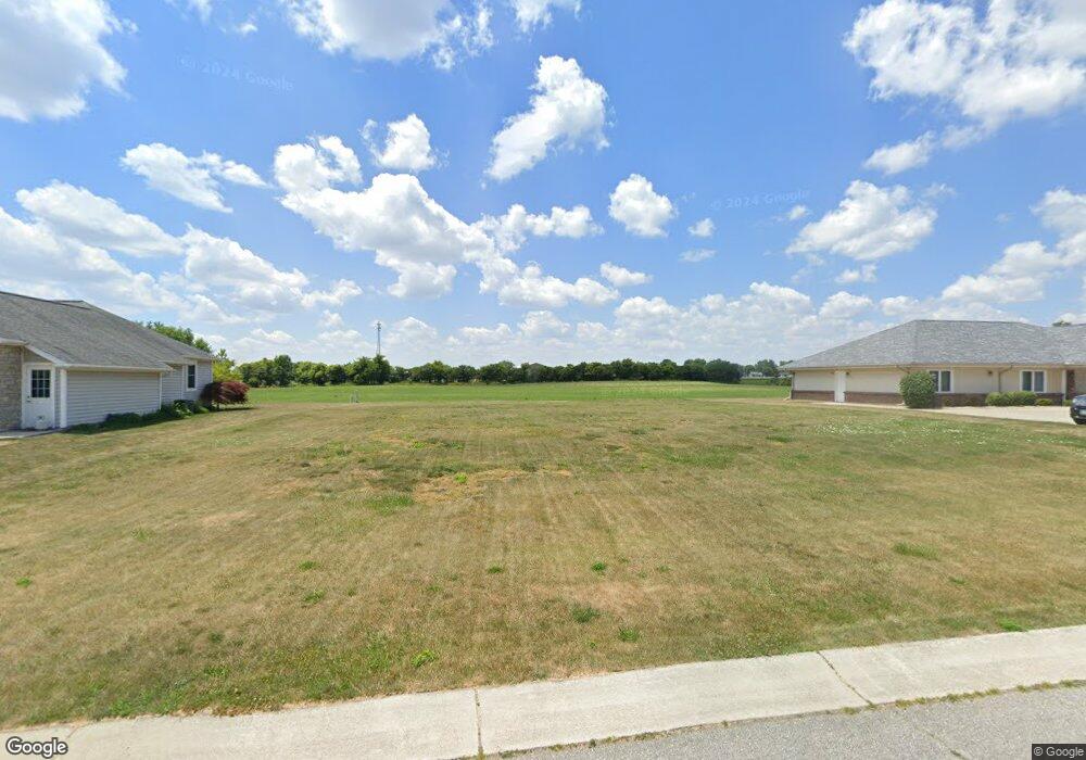 1217 Lillian Ln unit 39, Wauseon, OH 43567 - photo 1