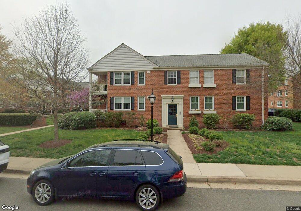 6604 Boulevard View unit J1, Alexandria, VA 22307 - photo 1