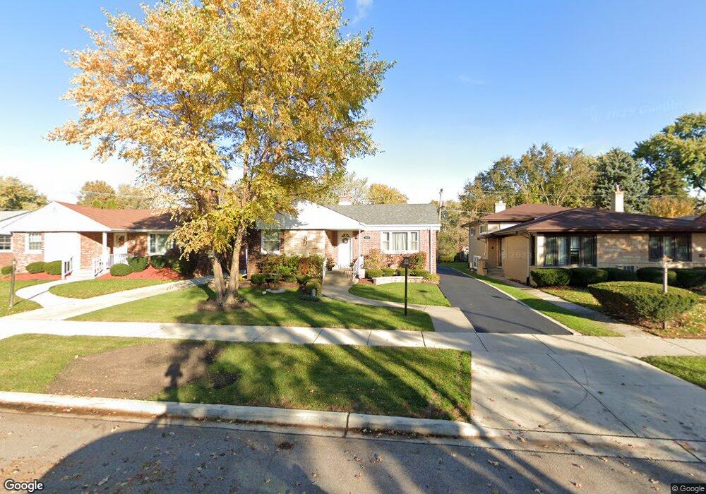 1317 Portsmouth Ave, Westchester, IL 60154 - photo 1