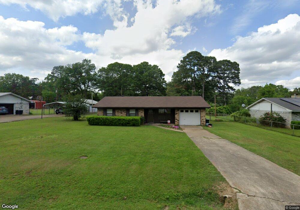 211 Starlite Dr, Texarkana, TX 75501 - photo 1