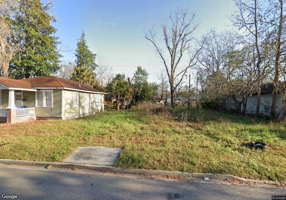 1012 W 53rd St, Savannah, GA 31405 - photo 1