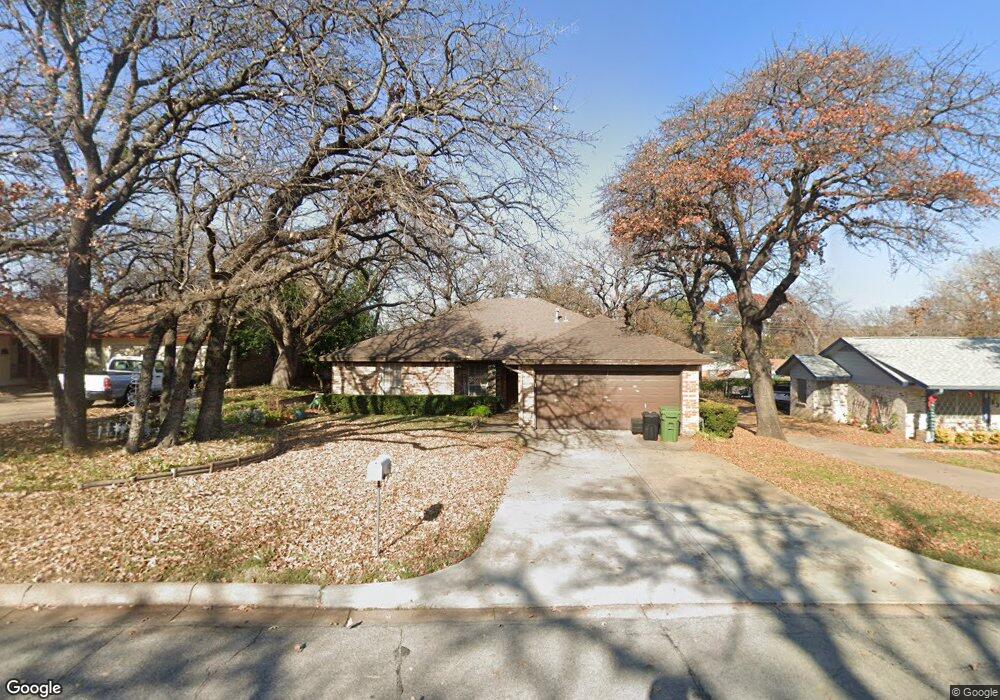 840 Timberhill Dr, Hurst, TX 76053 - photo 1