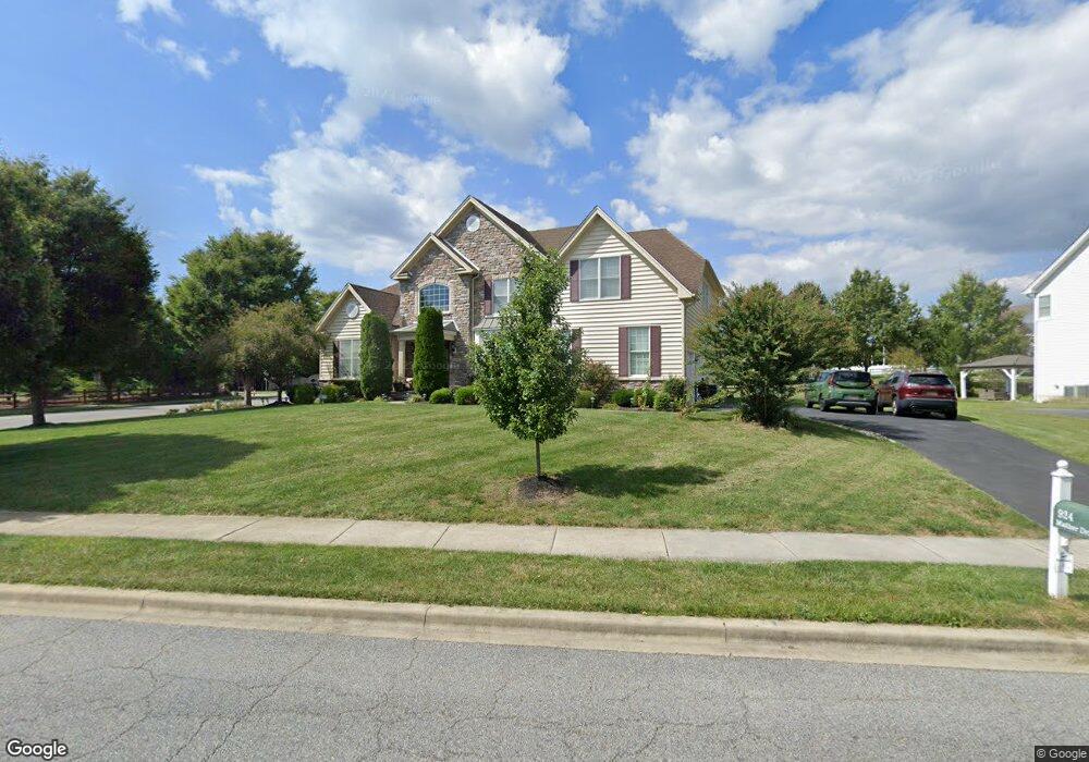 924 Mather Dr, Bear, DE 19701 - photo 1