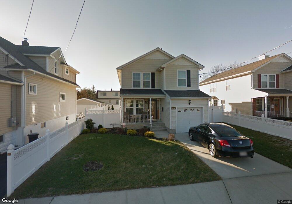 2524 Centre Ave, Bellmore, NY 11710 - photo 1