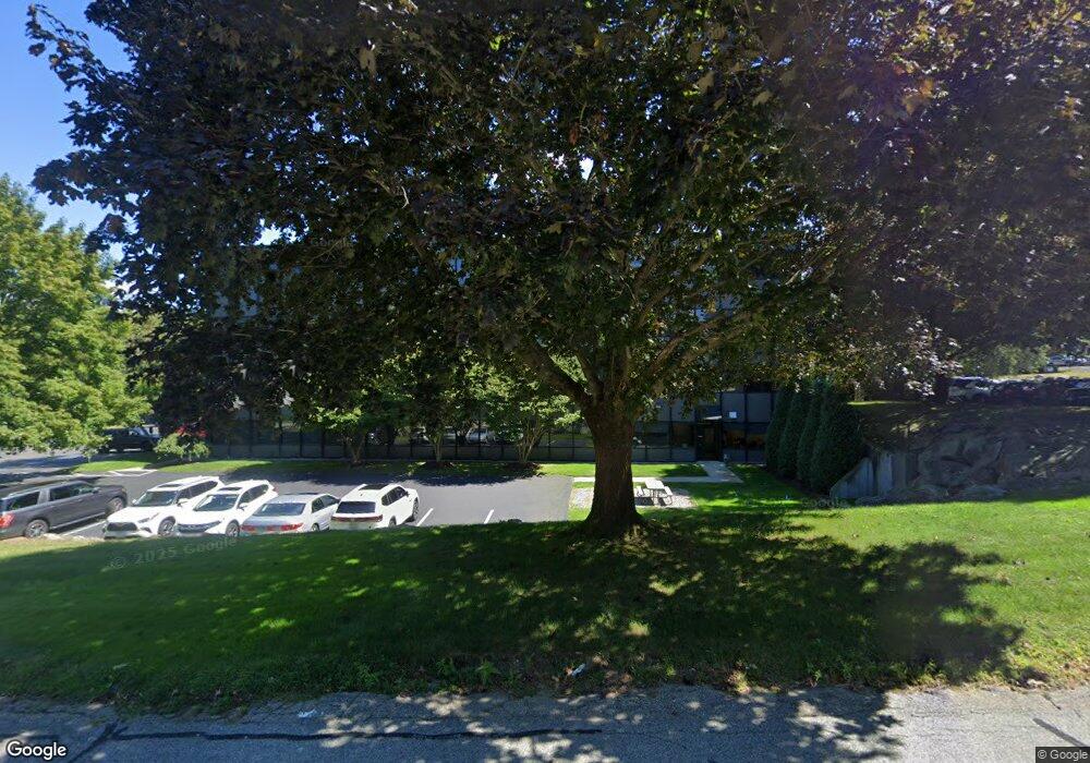 48 Quaker Ln unit 48, Warwick, RI 02886 - photo 1