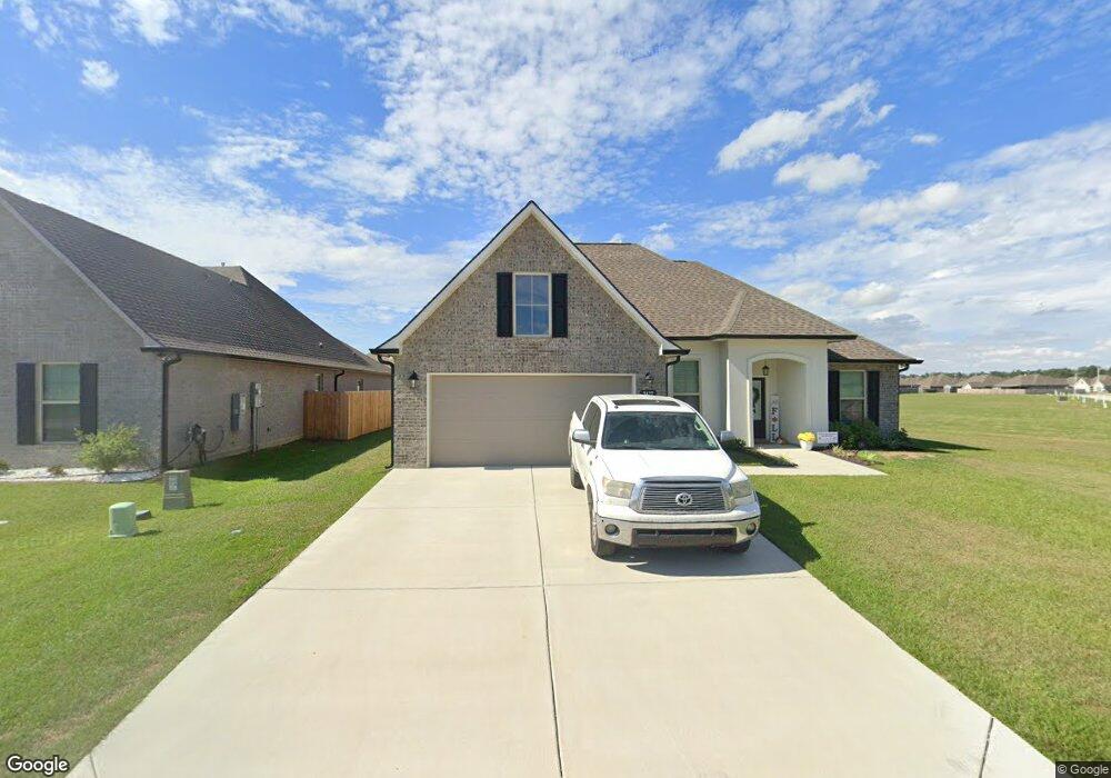 2427 Goldfinch Dr, Houma, LA 70364 - photo 1