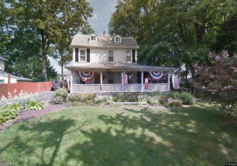549 Belmont Ave, Southampton, PA 18966 - photo 1