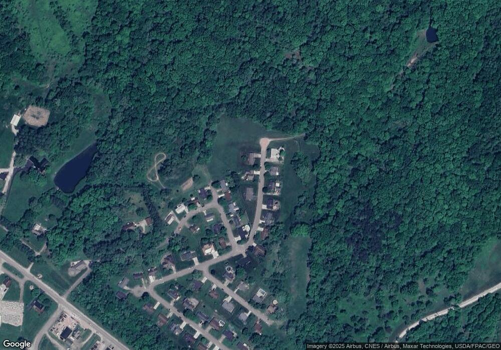 675 Highland Dr, Logan, OH 43138 - photo 1