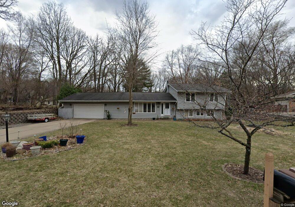 15409 Skyview Cir W, Minnetonka, MN 55345 - photo 1