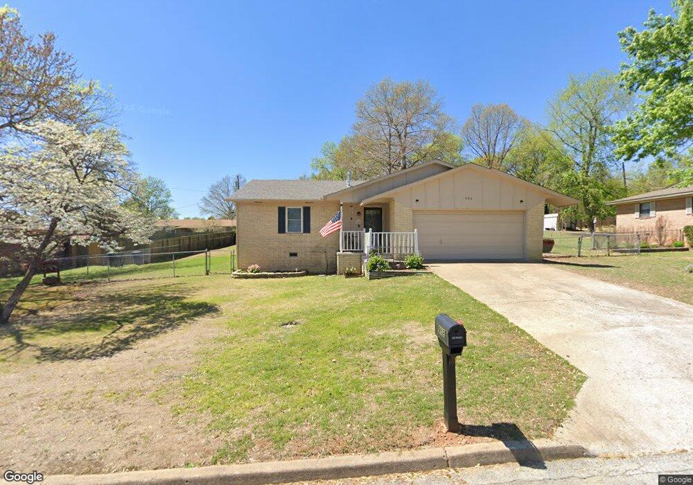 902 Owens St, Tahlequah, OK 74464 - photo 1