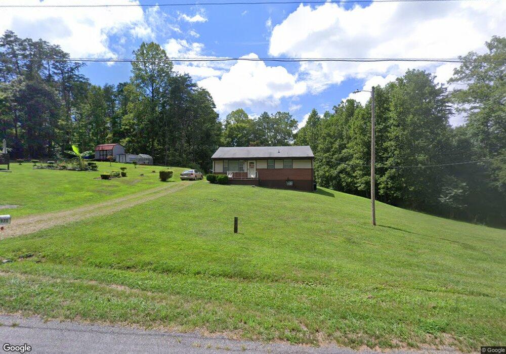 971 Blue Knob Rd, Martinsville, VA 24112 - photo 1