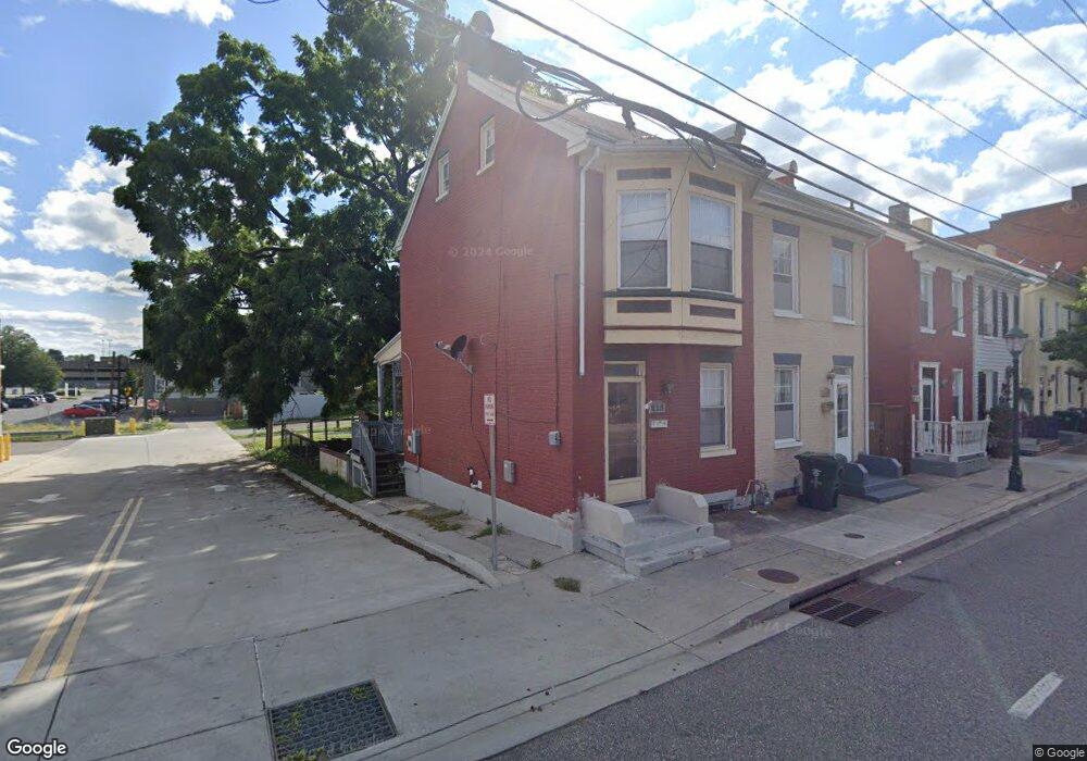 215 E Franklin St, Hagerstown, MD 21740 - photo 1