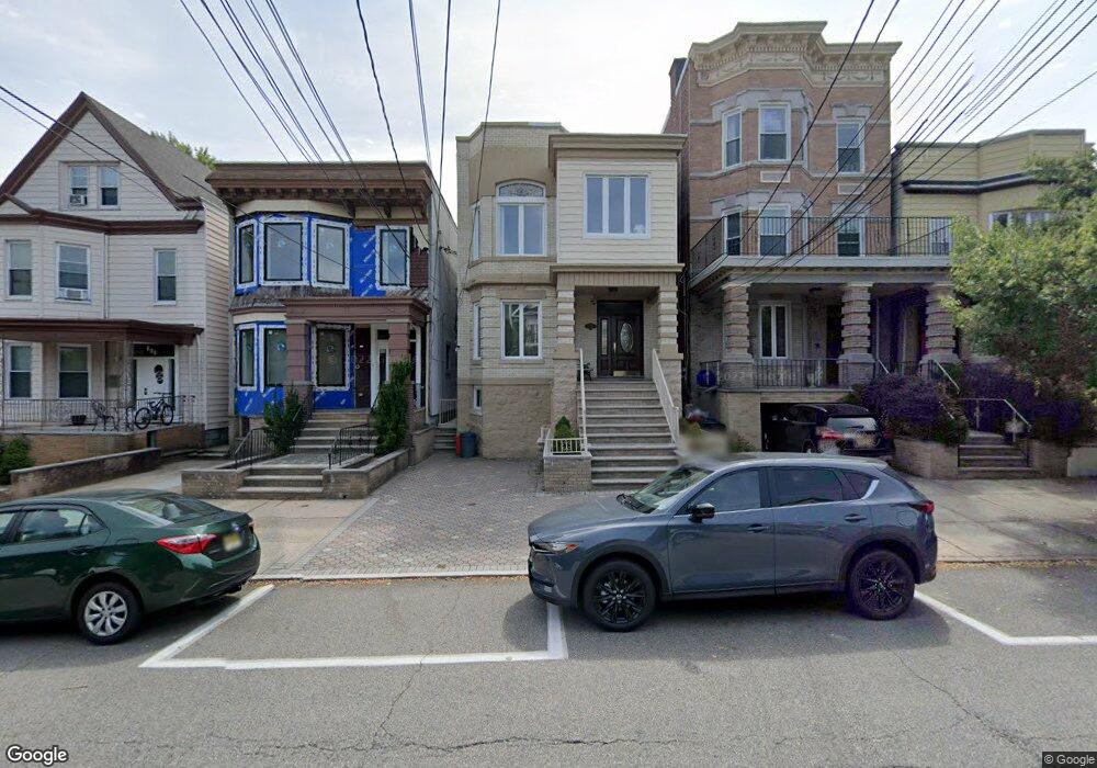 123 Shippen St unit 2, Weehawken, NJ 07086 - photo 1