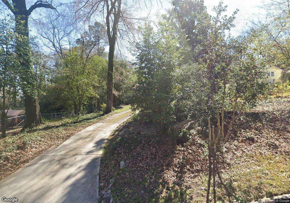 957 Curry Place, Macon, GA 31211 - photo 1