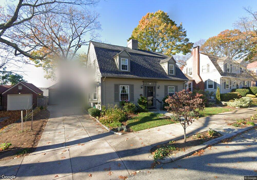 67 Capwell Ave, Pawtucket, RI 02860 - photo 1