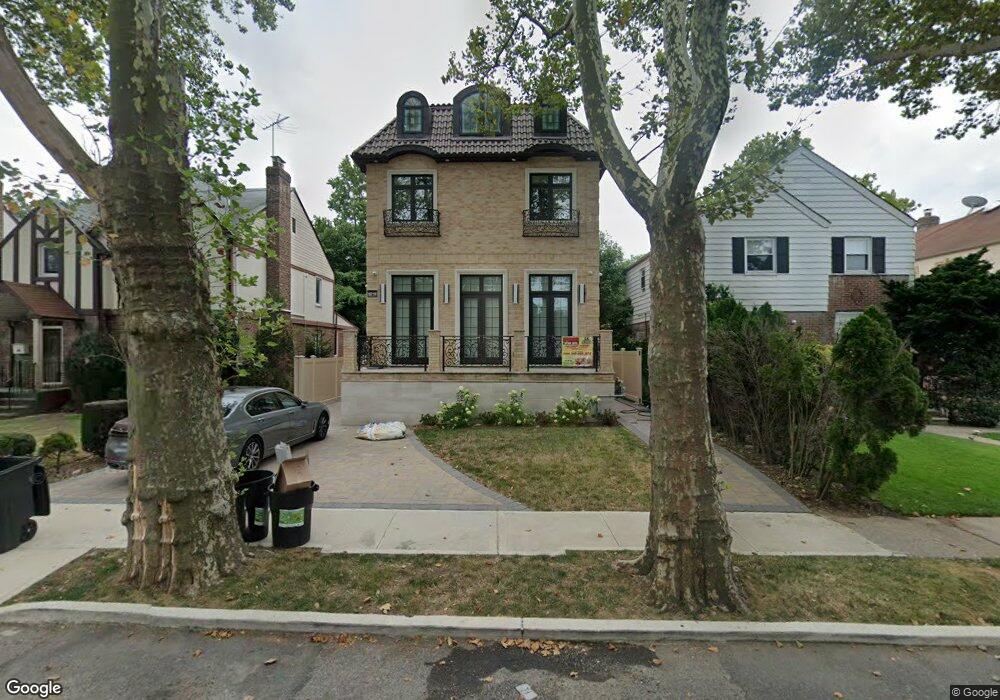 18228 80th Dr, Jamaica, NY 11432 - photo 1