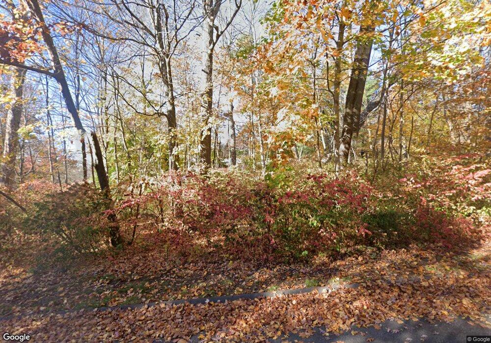 6 Willow Run, Brookfield, CT 06804 - photo 1