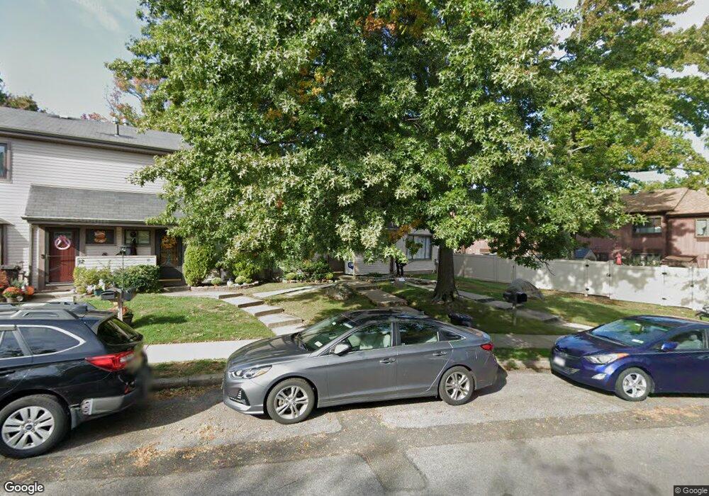 6 Hampton Place unit 97, Staten Island, NY 10309 - photo 1