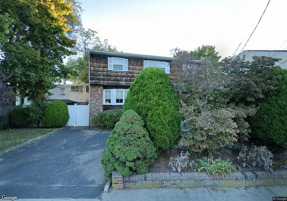 2875 Oceanside Rd, Oceanside, NY 11572 - photo 1