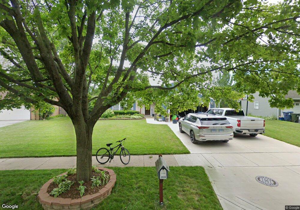 2026 Springside Dr, Naperville, IL 60565 - photo 1