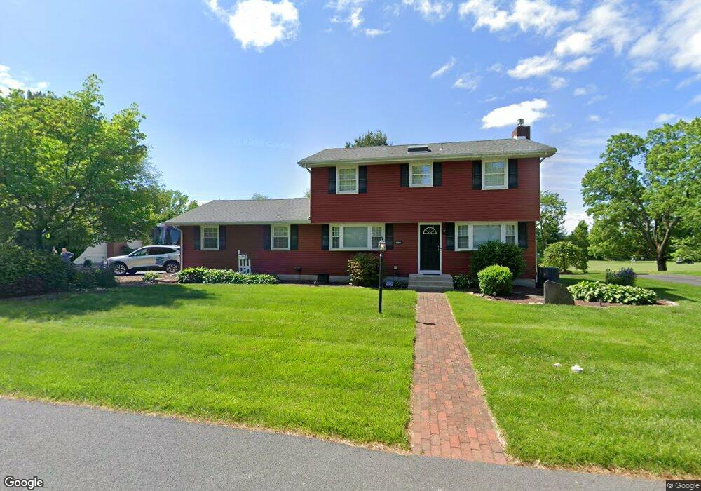 6180 Fairway Ln, Allentown, PA 18106 - photo 1
