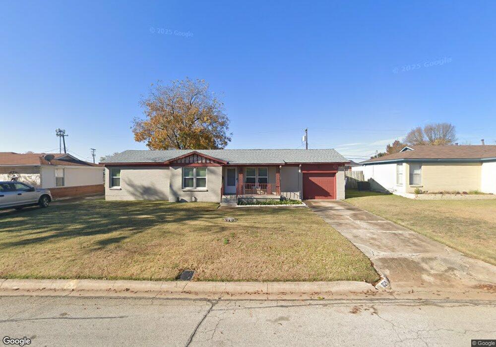 825 Glenda Dr, Bedford, TX 76022 - photo 1