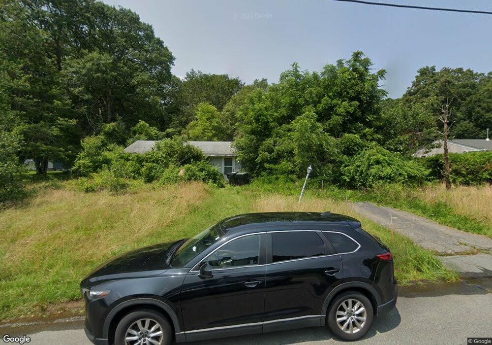 12 Mohawk Dr, South Dartmouth, MA 02748 - photo 1