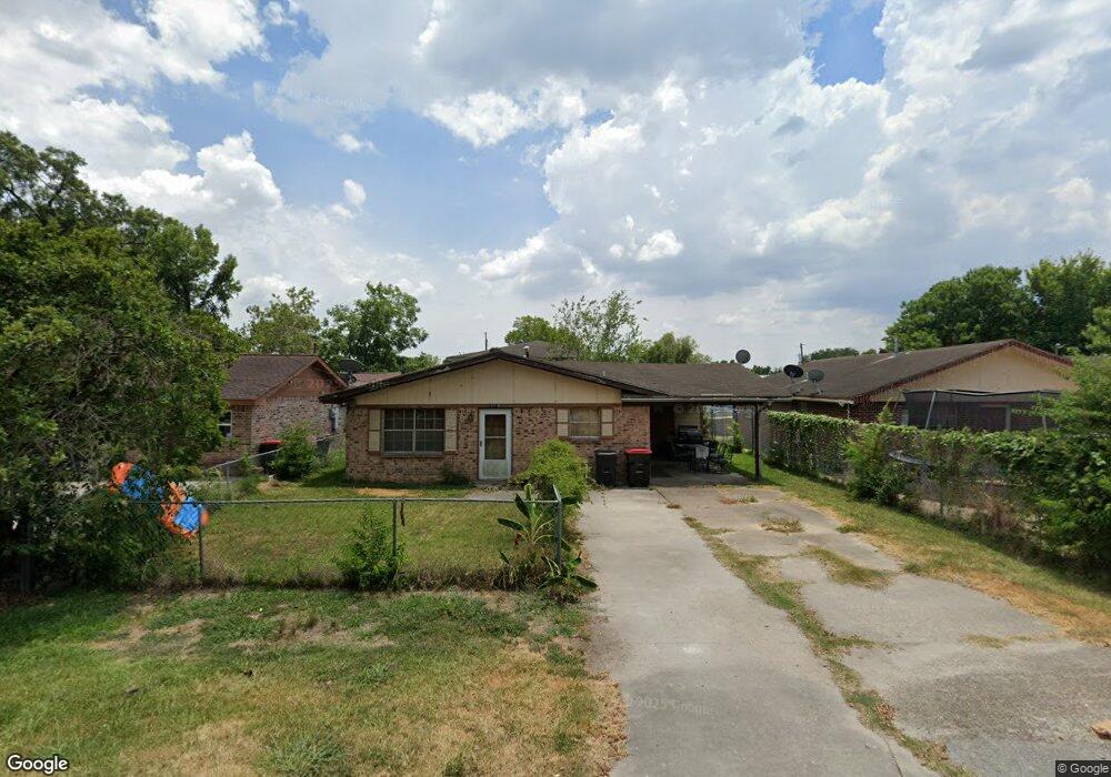 14434 Victoria St, Houston, TX 77015 - photo 1