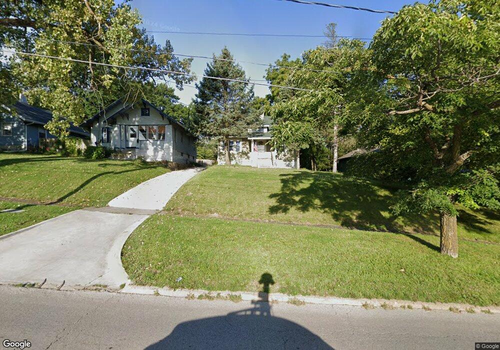 1634 30th St, Des Moines, IA 50310 - photo 1