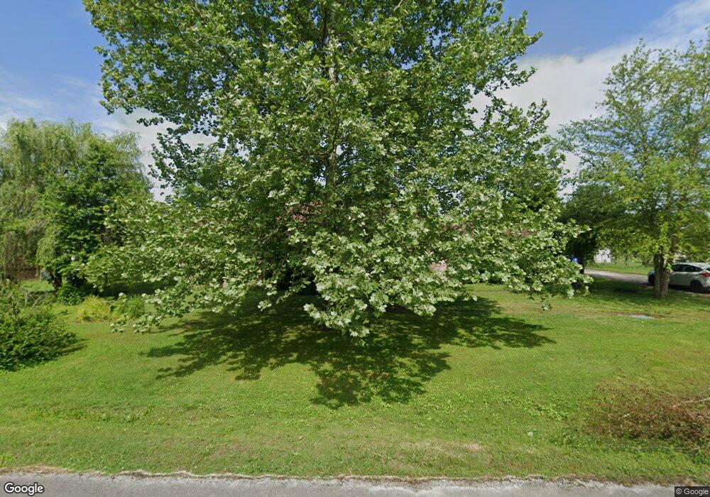 204 Tyne Rd, Shelbyville, TN 37160 - photo 1