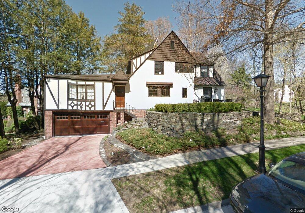 3 W Winding Rd, Poughkeepsie, NY 12601 - photo 1