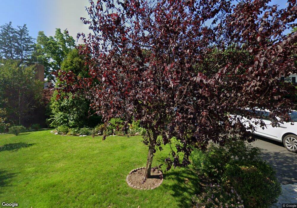 79 Andrew Rd, Manhasset, NY 11030 - photo 1