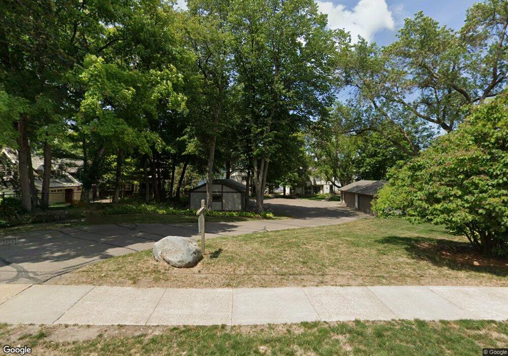 124 W Lake St, Excelsior, MN 55331 - photo 1