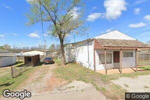 701 N 7th St, Sayre, OK 73662