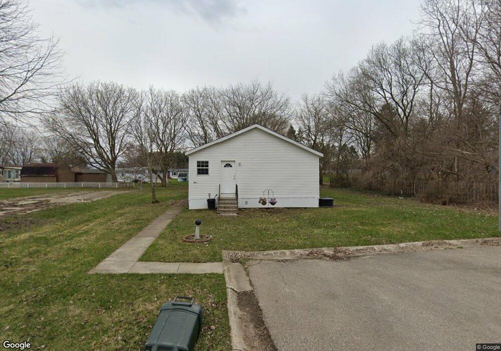 5002 Half A Day Ct, Flint, MI 48506 - photo 1