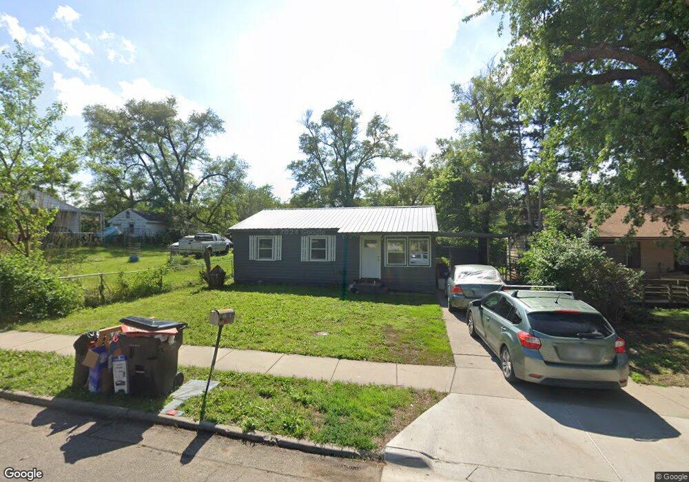 3113 SE Humboldt St, Topeka, KS 66605 - photo 1