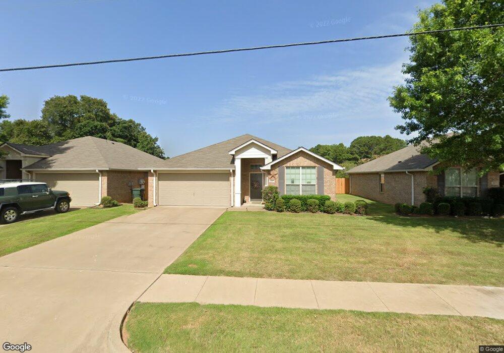 5921 Pine Cone Ln, Tyler, TX 75707 - photo 1