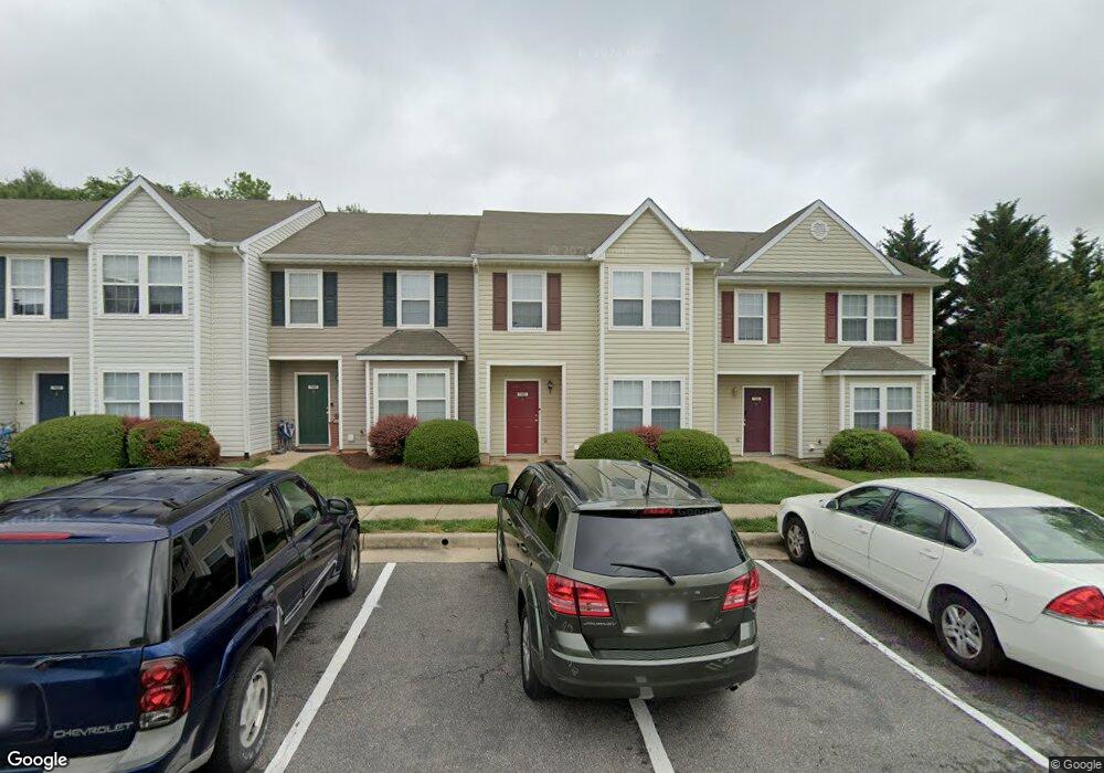 7103 Fairmont Ln unit 200, Fredericksburg, VA 22407 - photo 1
