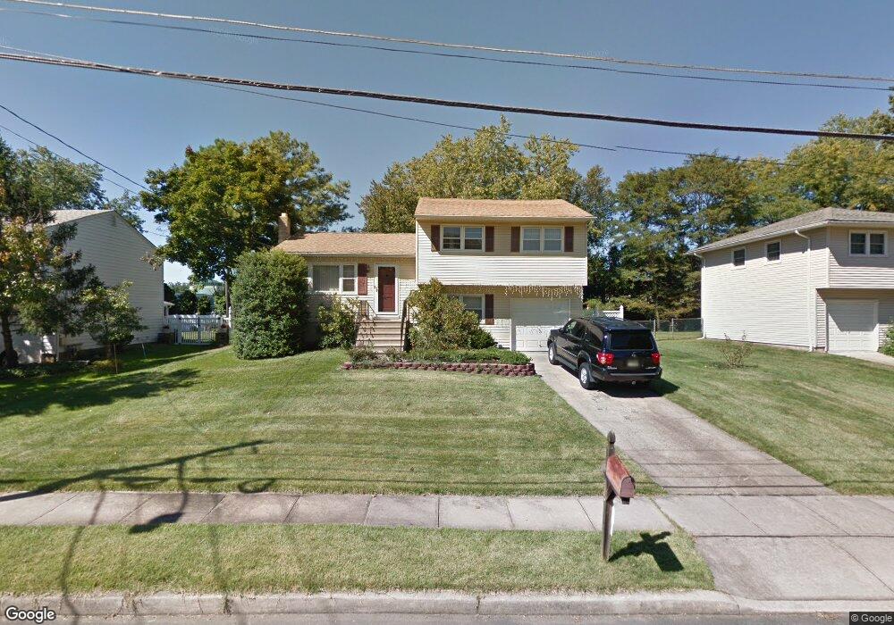 19 Huron Way, Lawrence Township, NJ 08648 - photo 1