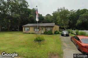 8 Meadowood Dr, South Dartmouth, MA 02748