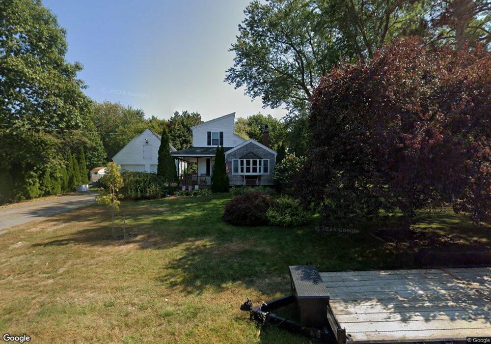 27 Locke Rd, Hampton, NH 03842 - photo 1