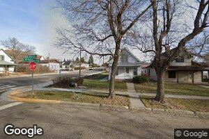 102 8th St S, Hettinger, ND 58639