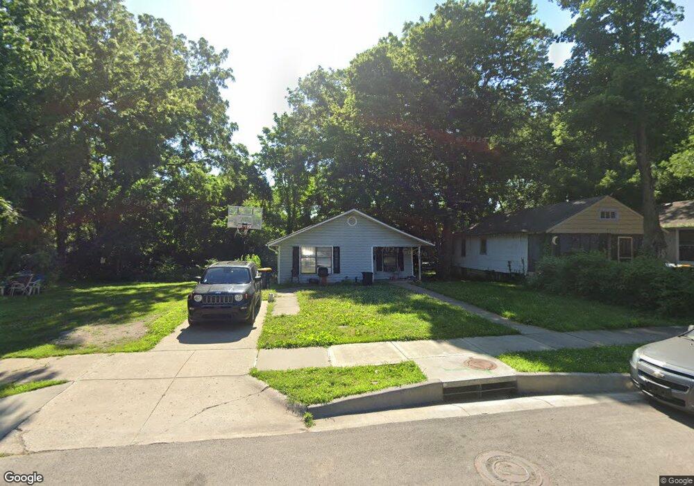7119 Agnes Ave, Kansas City, MO 64132 - photo 1