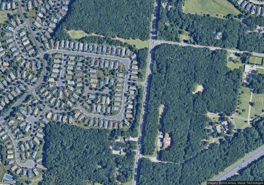 2426 Woodbine Ln, Toms River, NJ 08755 - photo 1