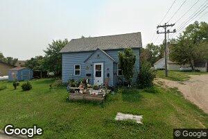 105 1st St NW, Wessington Springs, SD 57382