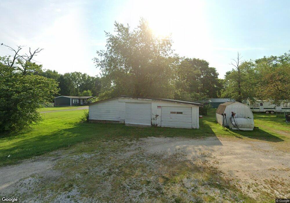 525 E Main St, Elnora, IN 47529 - photo 1